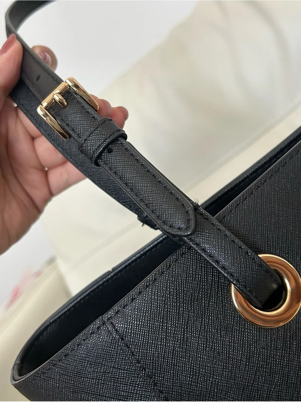 Michael Kors Black Saffiano Leather Tote with Laptop Compartment - Picture 11 of 13